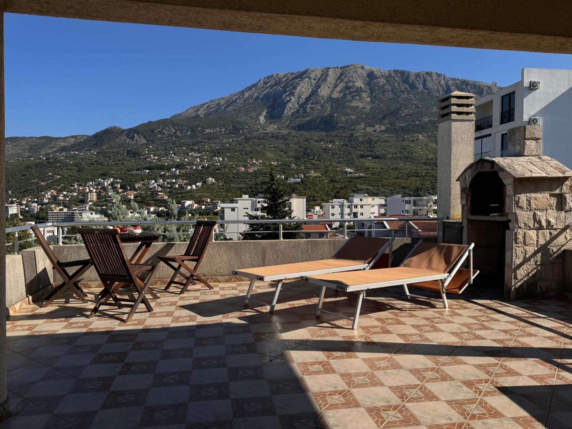 Villa Del Mare Dobra Voda Eksteriør billede
