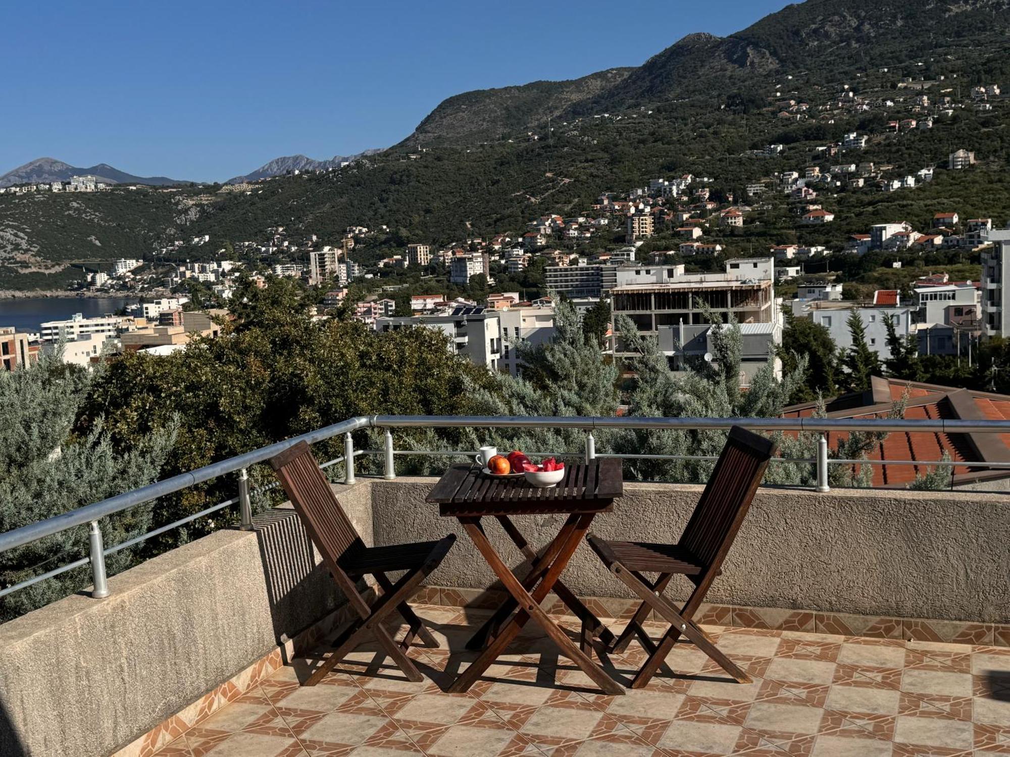 Villa Del Mare Dobra Voda Eksteriør billede