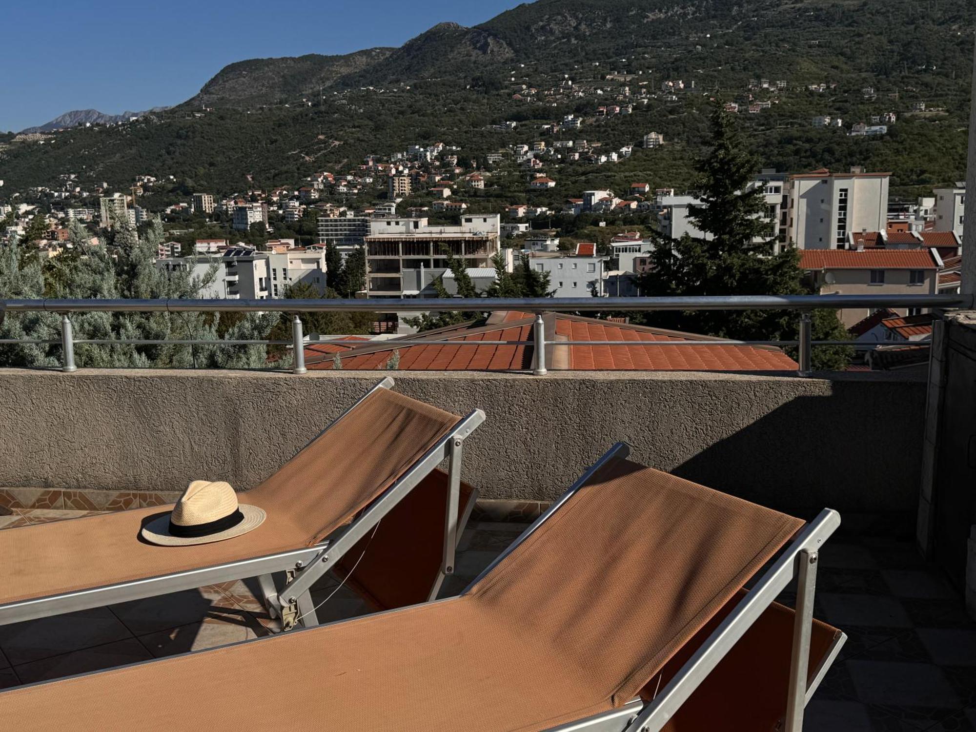 Villa Del Mare Dobra Voda Eksteriør billede